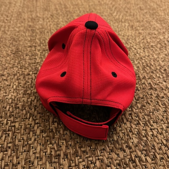 Vintage Netflix Logo Hat (2001-2014 logo era) - Picture 3 of 5